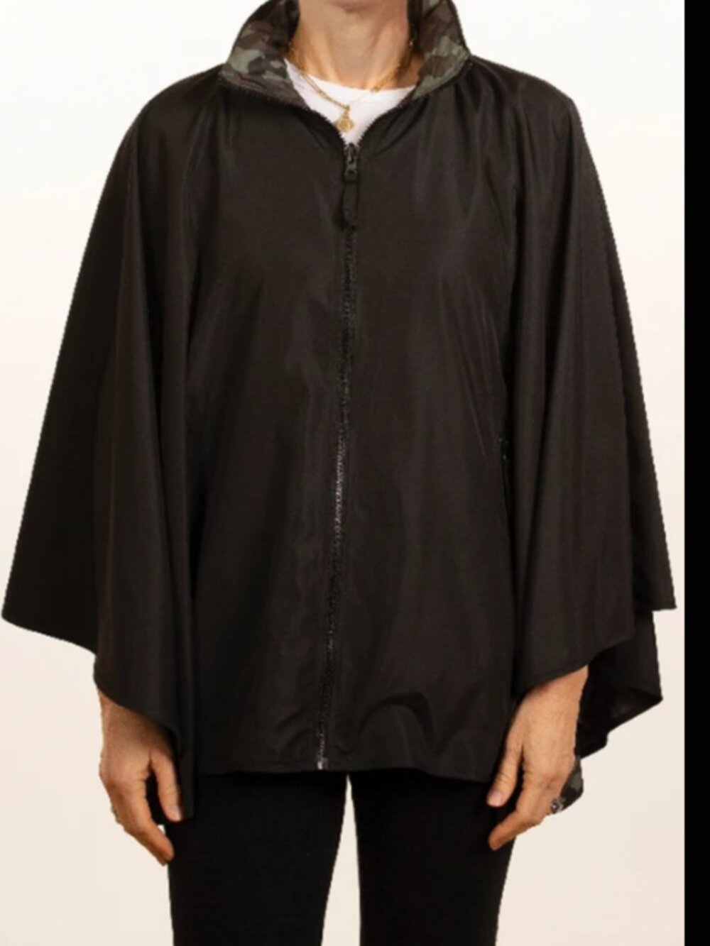 RAINRAPS SPORTY RAIN PONCHO REVERSIBLE SPR3 ONE SIZE NWT